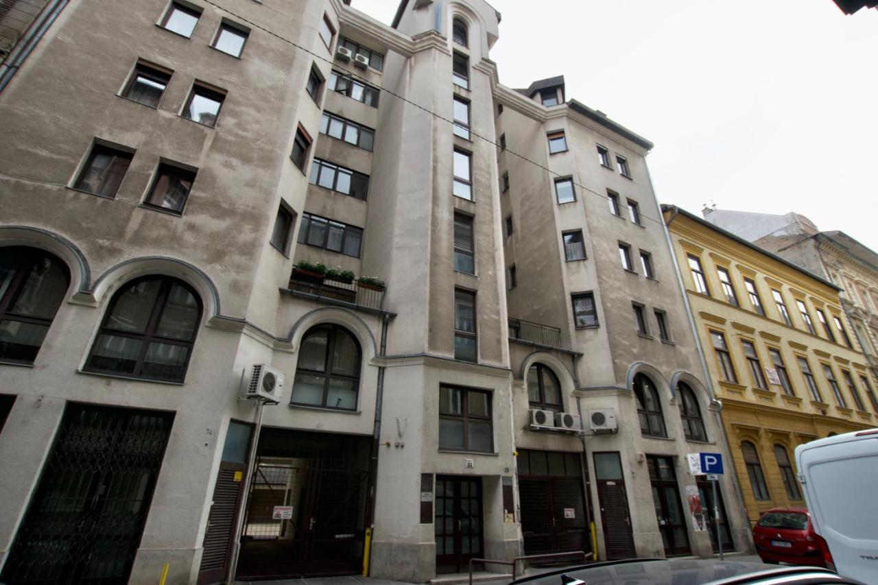 Standard Apartment By Hi5 - Dessewffy 37 Suites Budapešť Exteriér fotografie